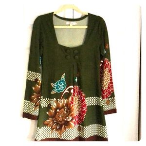Aryeh Green and brown flowered Tunic